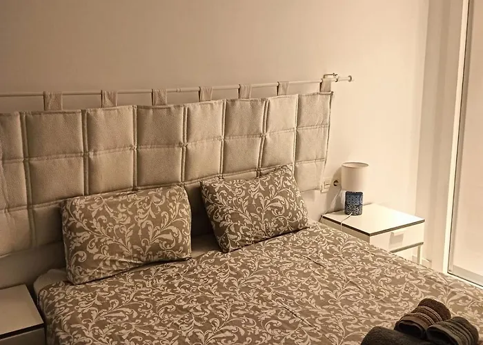 Πανσιόν Luxury Spanish *